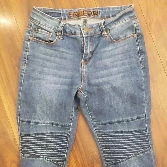 Enjean Women's Ankle Skinny Soft Mid Rise Blue Jeans - Picture 3 of 13